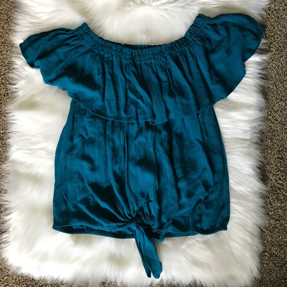 Express tie front off the shoulder